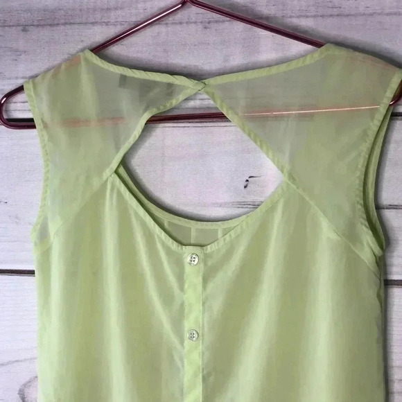 Jessica Simpson Yellow Sheer Pullover Blouse XS - Picture 5 of 9